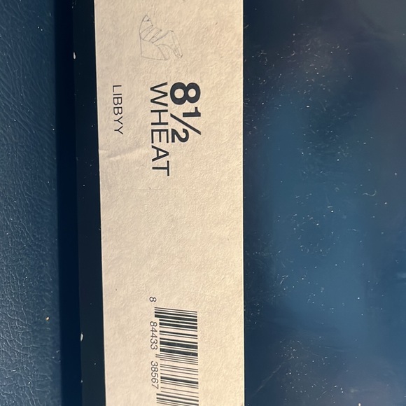 BCBG Paris cork and leather sandals size 8.5 - Picture 4 of 4